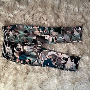 Cropped workout shorts